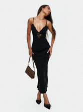 Artea Maxi Dress Black