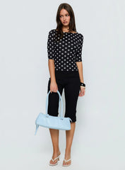Venna 3/4 Sleeve Boat Neck Top Black / White Polka
