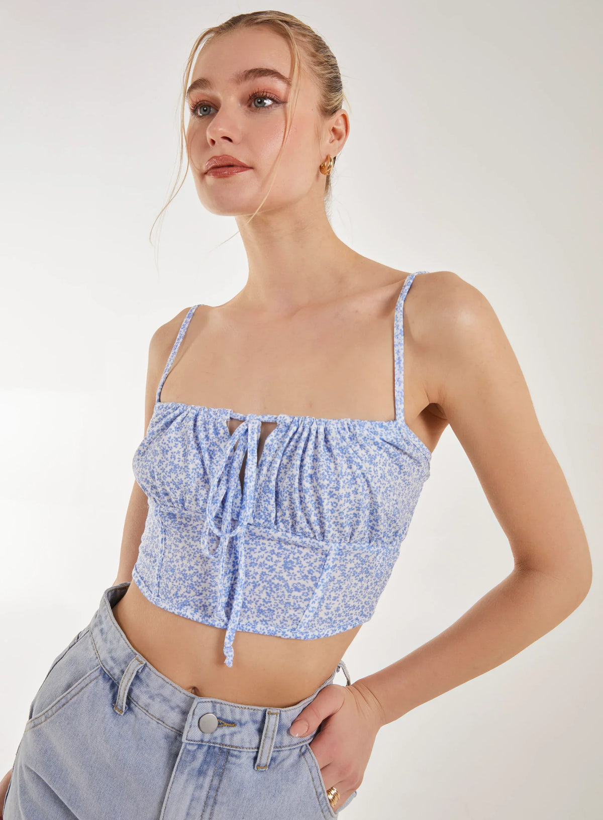 Floral Tie Front Cami Cropped Top