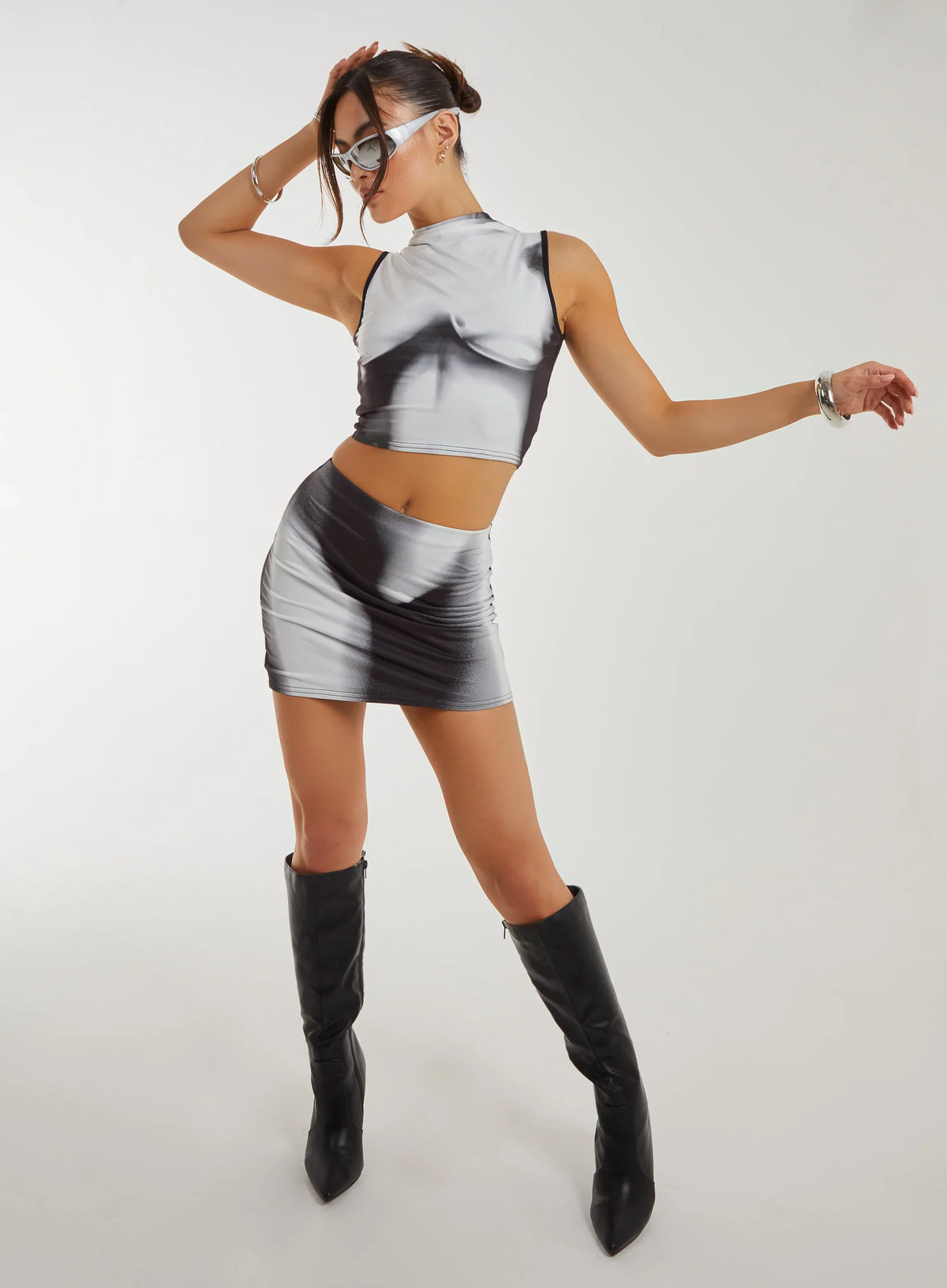 Graphic Silhouette Mini Skirt