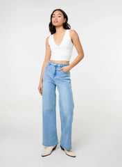 V Neck Lace Crop Top