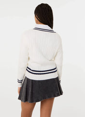 Contrast V-Neck Teddy Jumper