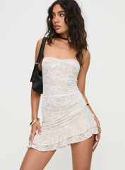 Hailees Lace Strapless Mini Dress White