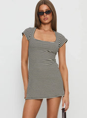 Irelynn Jersey Mini Dress Black / White Stripe