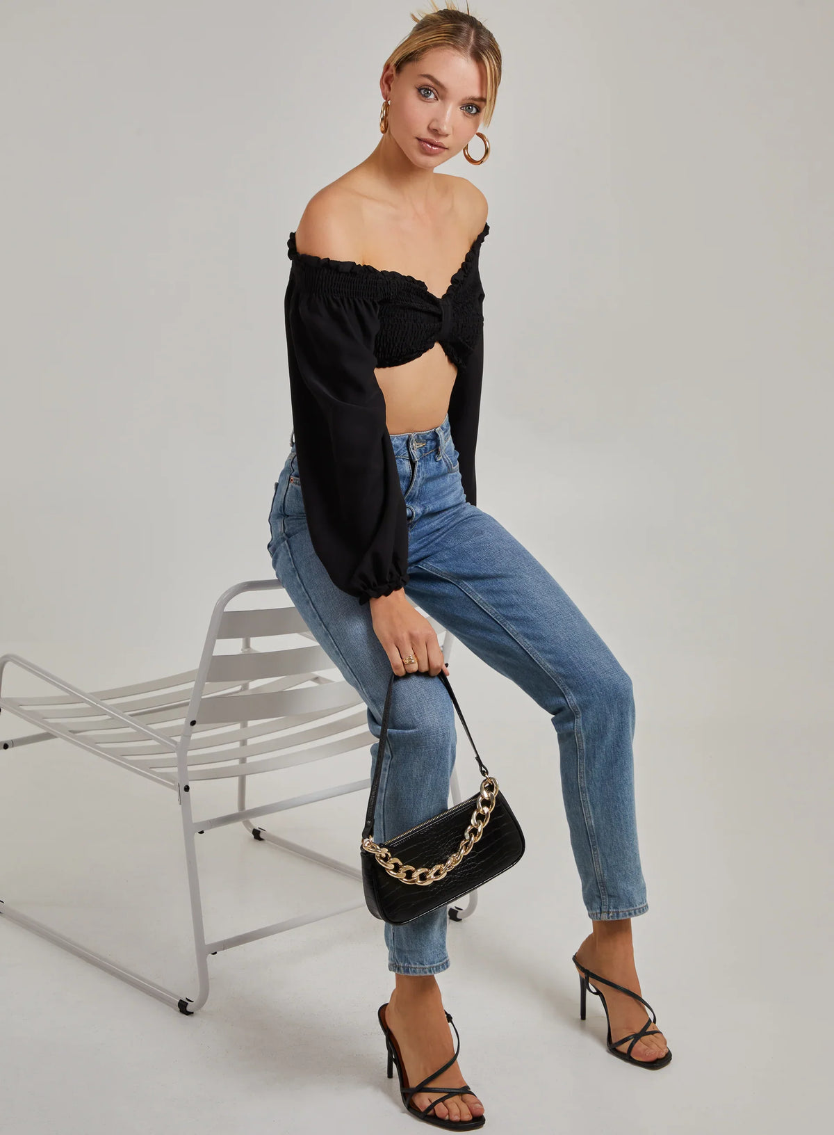 Twist Front Balloon Sleeve Crop Top