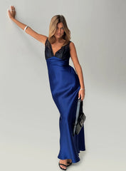 Voila Lace Maxi Dress Navy / Black